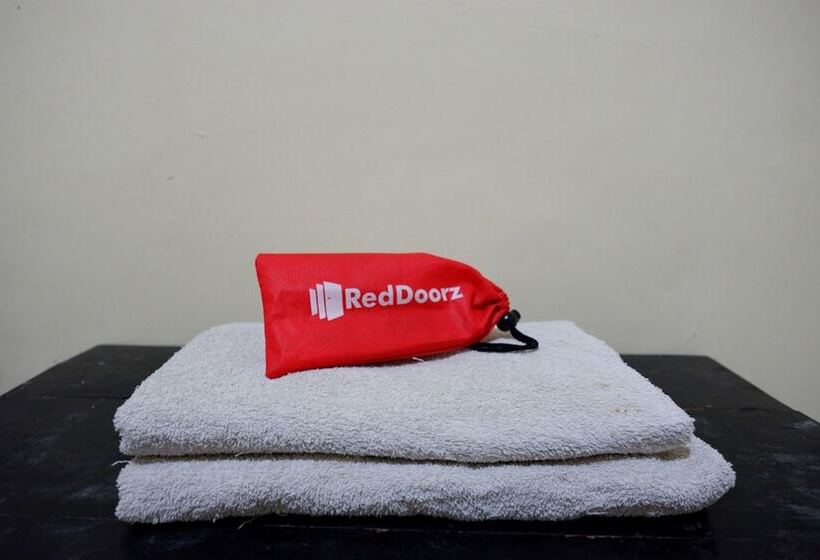 Номер Стандарт, Reddoorz Near Gor Wisanggeni