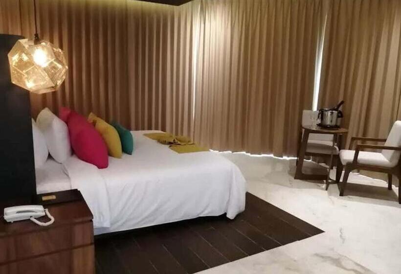 מיטת קינג בסוויטה, Beló Isla Mujeres   All Inclusive