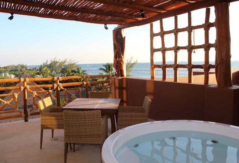 מיטת קינג בסוויטה, Beló Isla Mujeres   All Inclusive