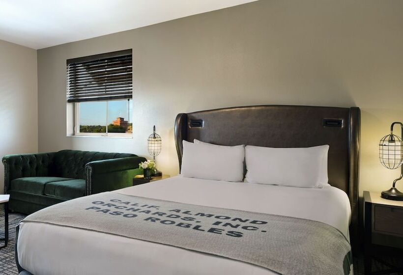 Люкс Кровать Кинг, Oxford Suites Paso Robles
