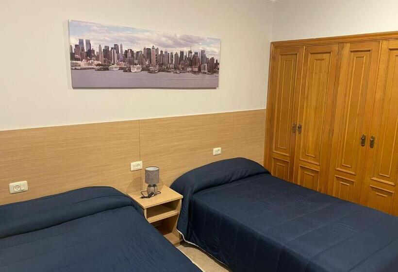 스탠다드 룸, Hostal Cid