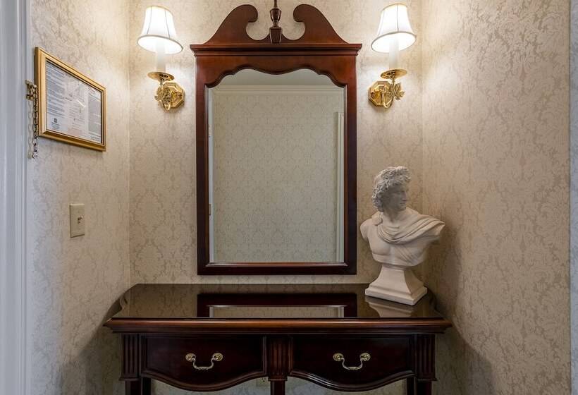 デラックスルーム, The Bristol Hotel Campbell San Jose