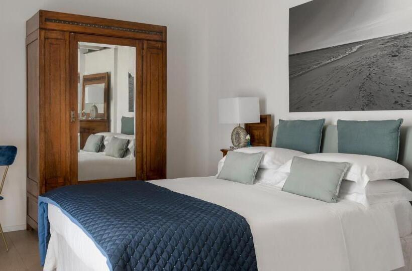 オーシャンビュースタンダードルーム, Fiorenzuola Bed & Breakfast