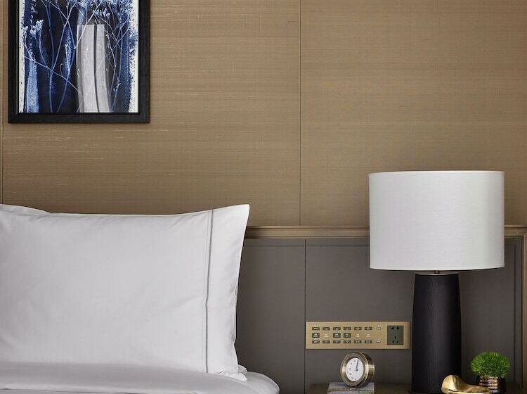 Номер Deluxe, Rosewood Guangzhou