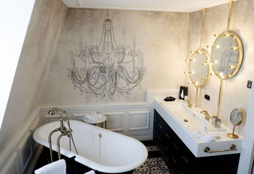 Люкс, Hôtel Villa Raab