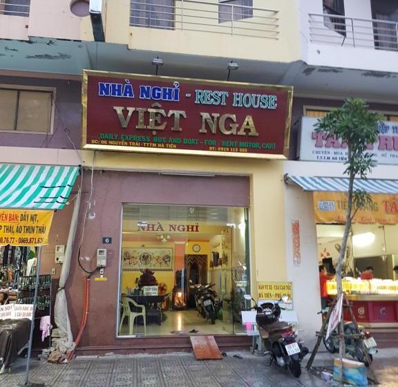 اتاق استاندارد چهارنفره با بالکن, Nhà Nghỉ Việt Nga
