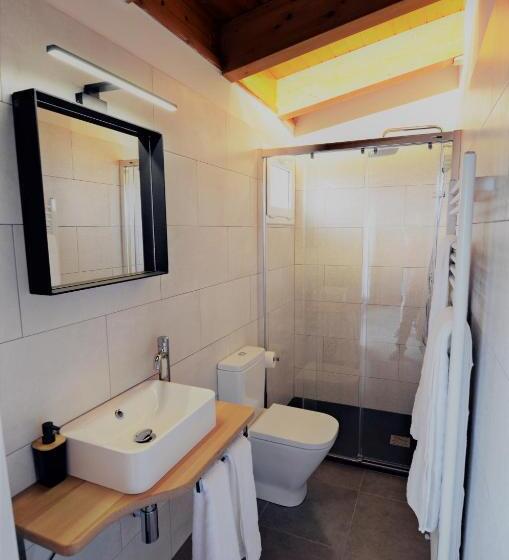 스위트 킹사이즈 침대, Cal Roig Hotel Rural