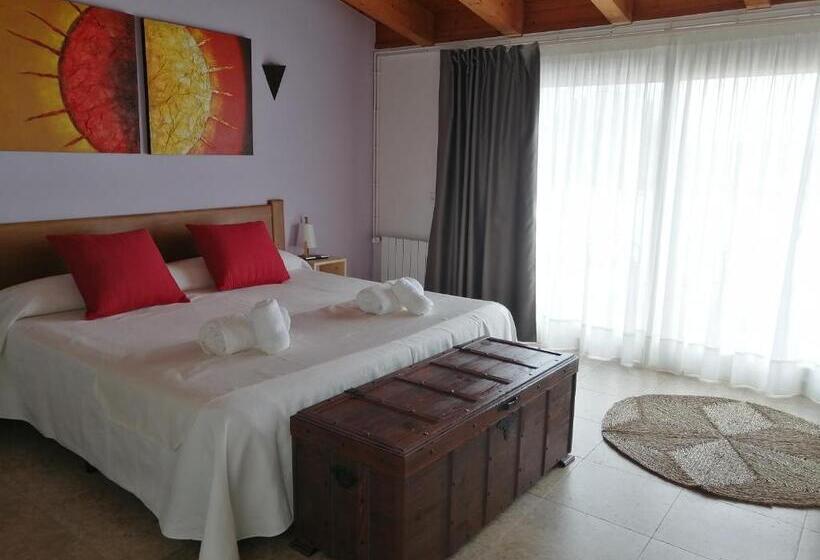 스위트 킹사이즈 침대, Cal Roig Hotel Rural