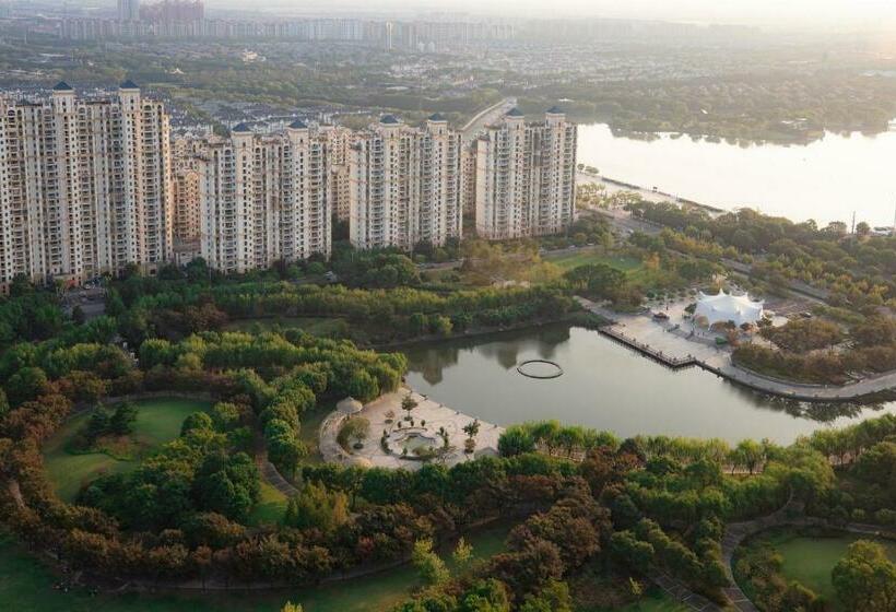 اتاق لوکس با چشم‌انداز شهر, Courtyard By Marriott Shanghai Songjiang