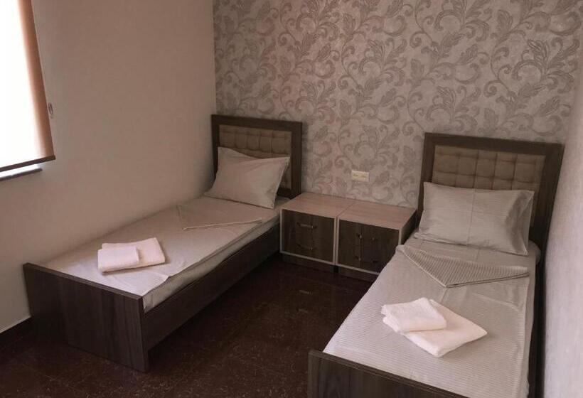 이코노미 룸, Liko Hostel
