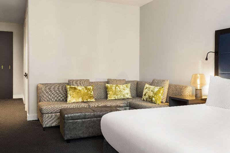 身障者適用キングサイズベッドルーム, Hilton Motif Seattle