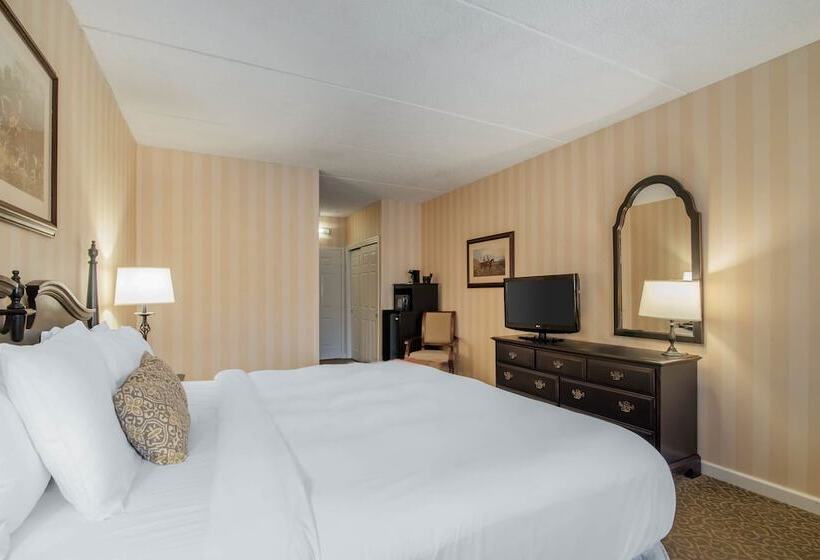Номер Стандарт, The Century House, Ascend Hotel Collection