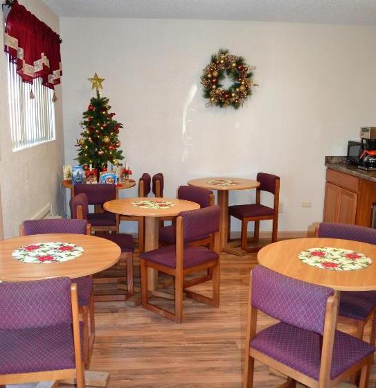 Номер Стандарт 2 Двуспальные Кровати, Value Lodge Inn