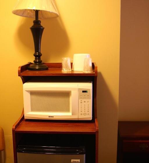 带2个双人床的标准工作室, San Luis Inn And Suites