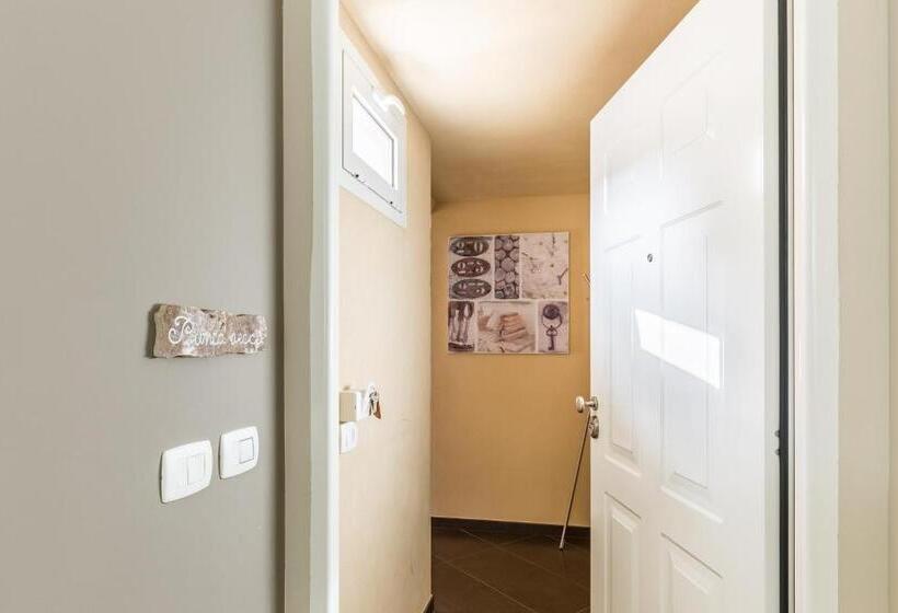 آپارتمان 1 خوابه با تراس, Modica For Family   Rooms And Apartments