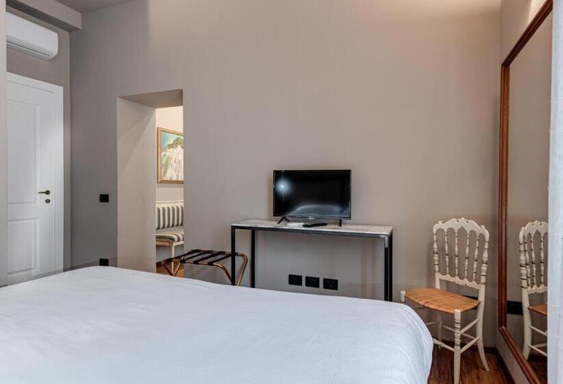 اتاق استاندارد با چشم‌انداز شهر, B&b L' Orangerie