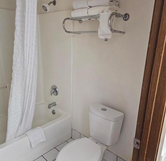 Стандартный Номер Кровать Кинг, Rodeway Inn