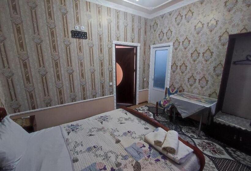 اتاق لوکس, Madina Mehribon Welcome To Bukhara