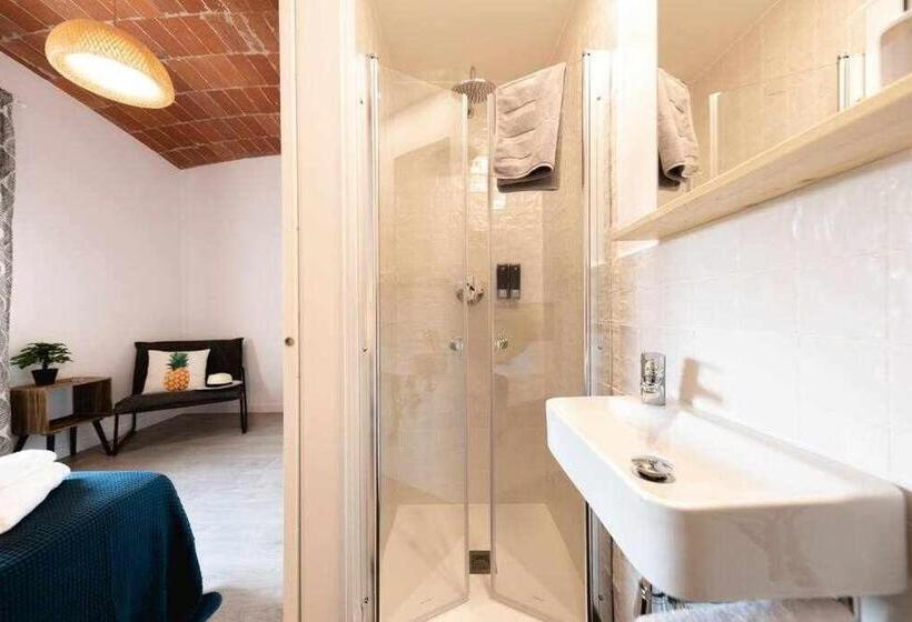 اتاق لوکس, Newly Renovated Room W Pool & Bikeparking