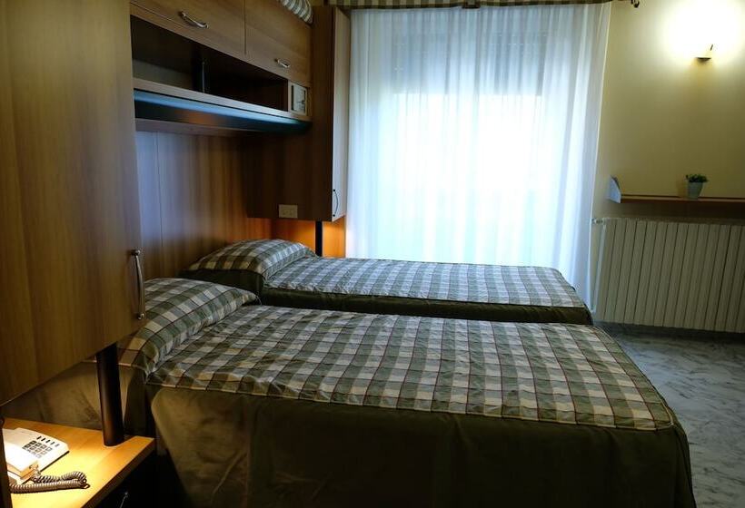 标准间, B&b Pescofalcone