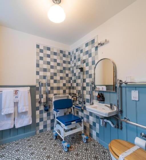 اتاق استاندارد پلاس, Rokeby Manor