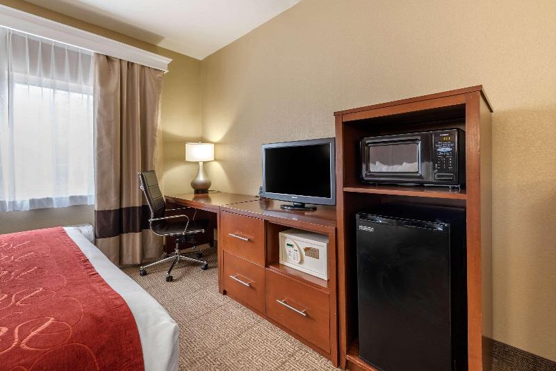 Люкс Кровать Кинг, Comfort Suites Fort Collins Near University