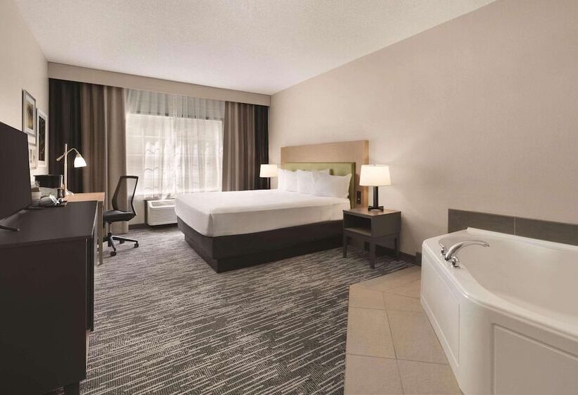 Люкс с гидромассажем, Country Inn & Suites By Radisson, Detroit Lakes, Mn