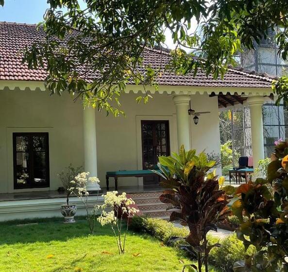 Люкс Премиум, The Postcard Cuelim, Goa