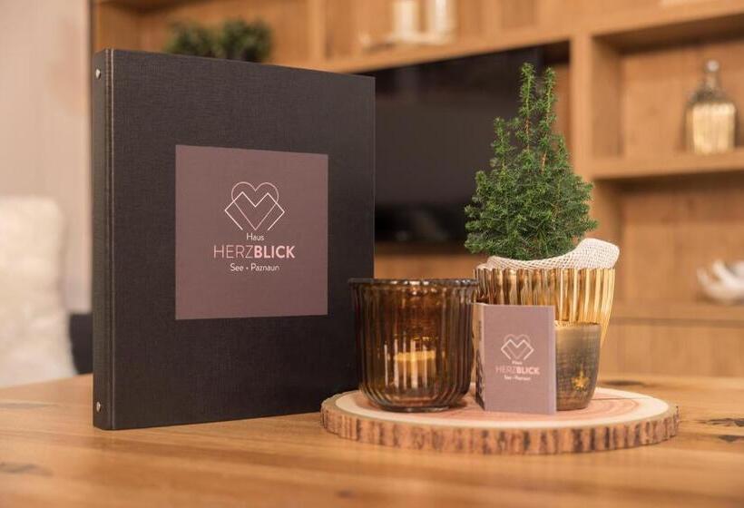 Апартаменты 3 Спальни, Aparthotel Herzblick Gmbh