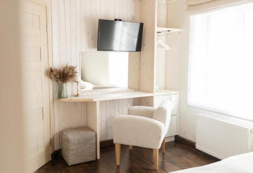 Номер Стандарт с Балконом, Guest House