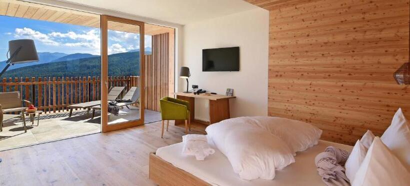 Полулюкс Одноместный с Террасой, Tratterhof Mountain Sky