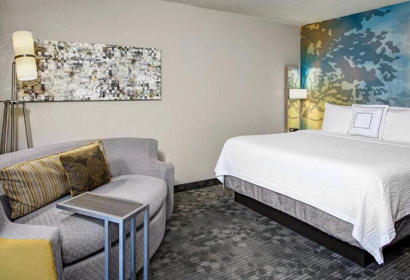 Номер Стандарт Кровать Кинг Адаптированный для Инвалидов, Courtyard By Marriott Cleveland Westlake