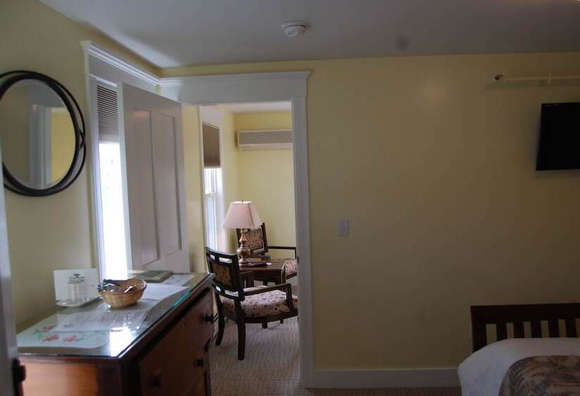 Люкс 2 Спальни, Cranmore Inn