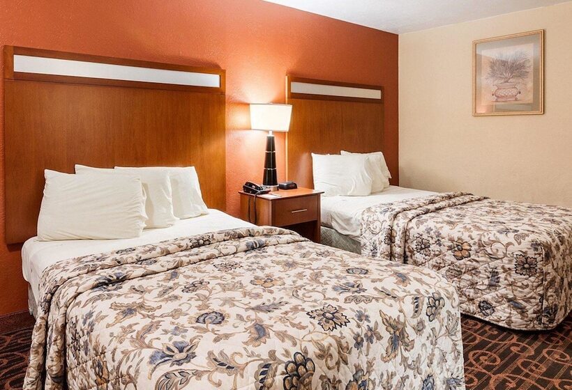 带2个双人床的标准工作室, Econo Lodge Jasper