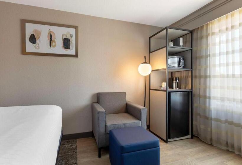 キングサイズベッドのスタンダードルーム, Best Western Plus Fort Worth North