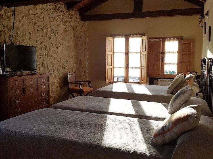 اتاق استاندارد چهار تخته, Posada Condado De La Mota