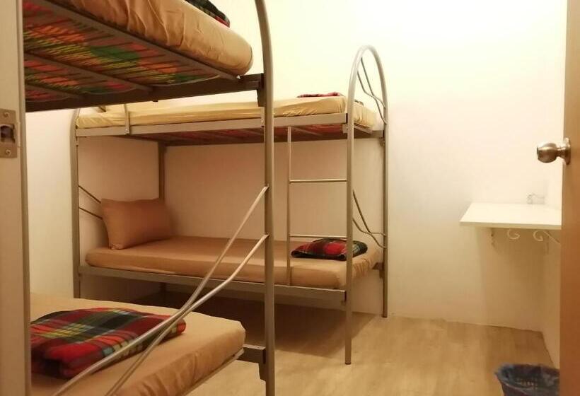 اتاق استاندارد چهارنفره با سرویس بهداشتی مشترک, Fang Zu Ming Concept Guesthouse