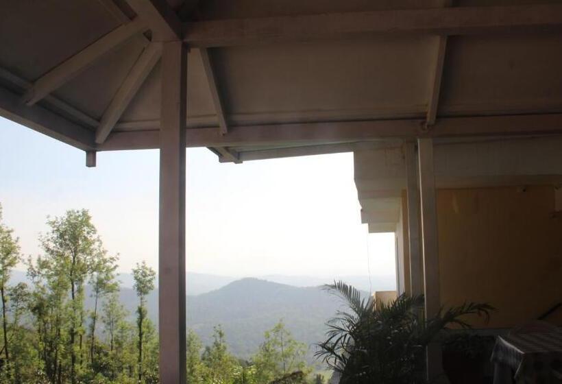 四人标准间, Kollanoor Guest House