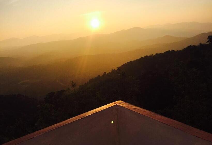 标准间带阳台, Kollanoor Guest House
