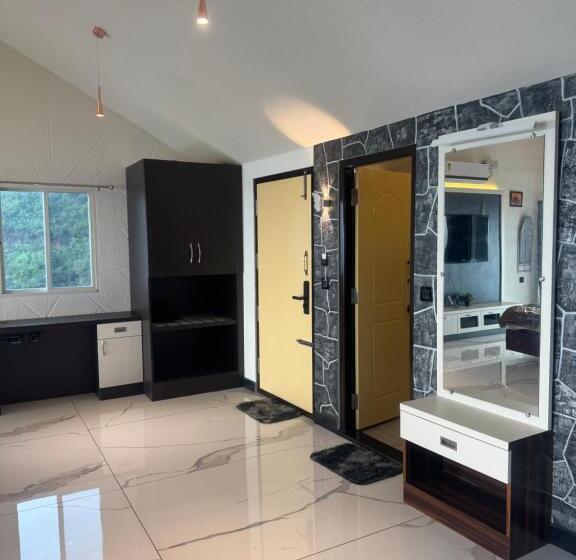 山景套房, Kollanoor Guest House