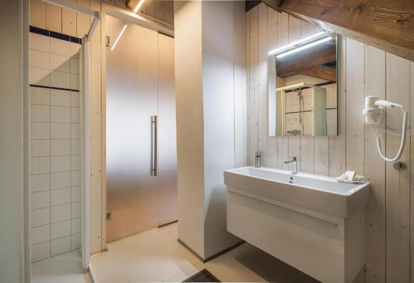 スタンダード４人部屋, Apartmány šupina