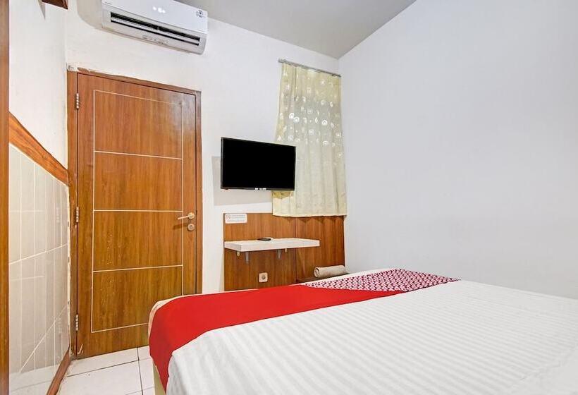 Номер Стандарт, Reddoorz Near Mall Of Indonesia