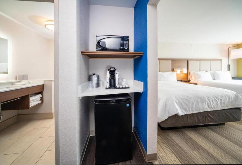 장애인을 위한 스탠다드 룸, Holiday Inn Express & Suites   Florence   Cincinnati Airport, An Ihg