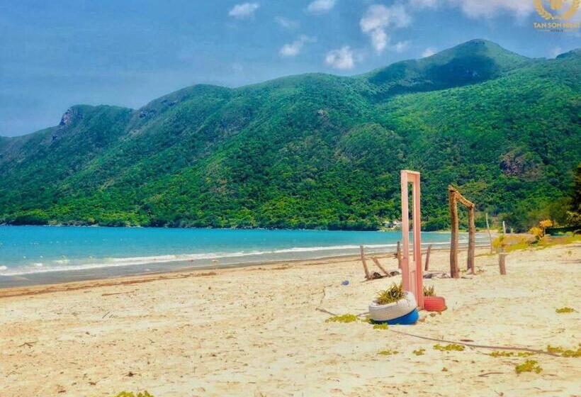 اتاق استاندارد با چشم‌انداز دریا, Tan Son Nhat Con Dao Resort