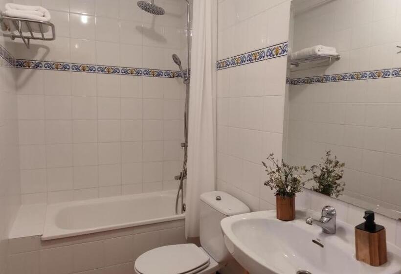 Номер Стандарт Вид на Горы, Hostal Mirall Rural