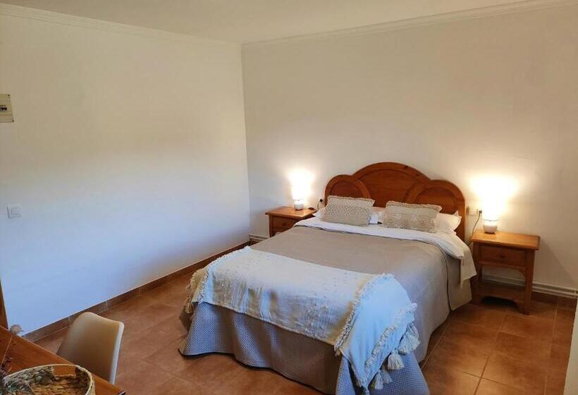 Номер Стандарт, Hostal Mirall Rural