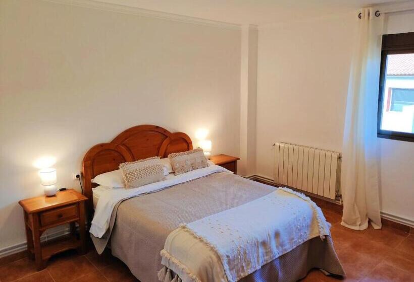 Номер Стандарт, Hostal Mirall Rural