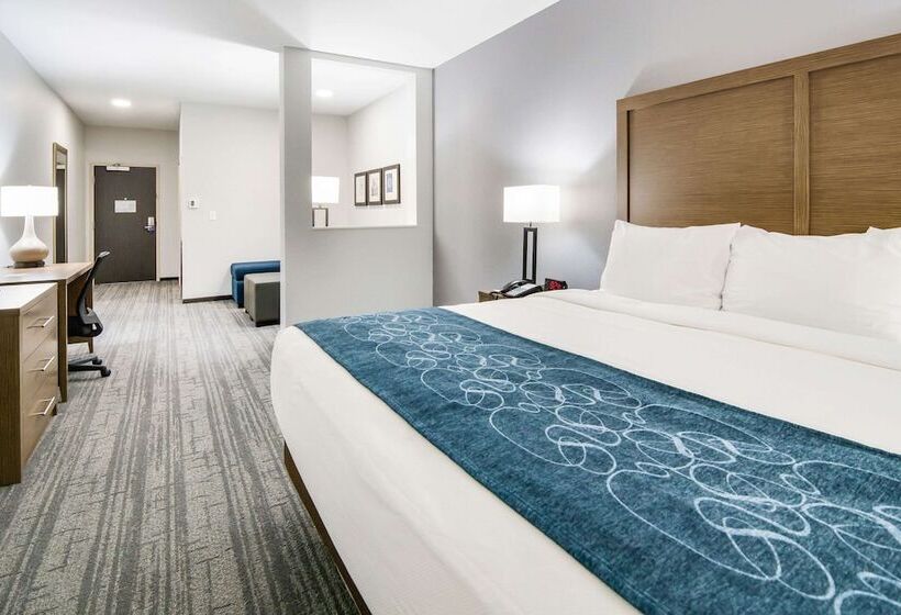 Люкс, Comfort Suites Desoto Dallas South