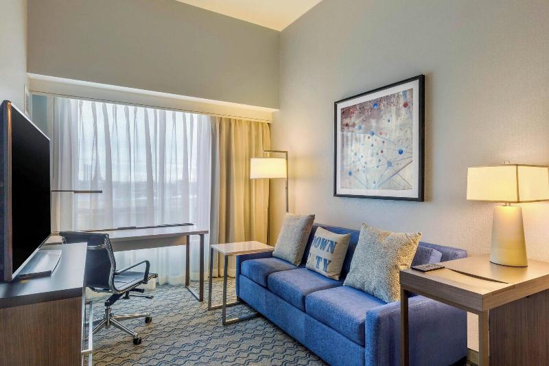 キングサイズベッドのスイートルーム, Residence Inn Providence Downtown