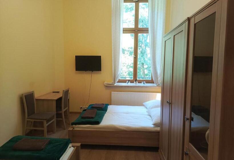 Номер Стандарт Трехместный, Dobry Zakątek Dom Rekolekcyjny
